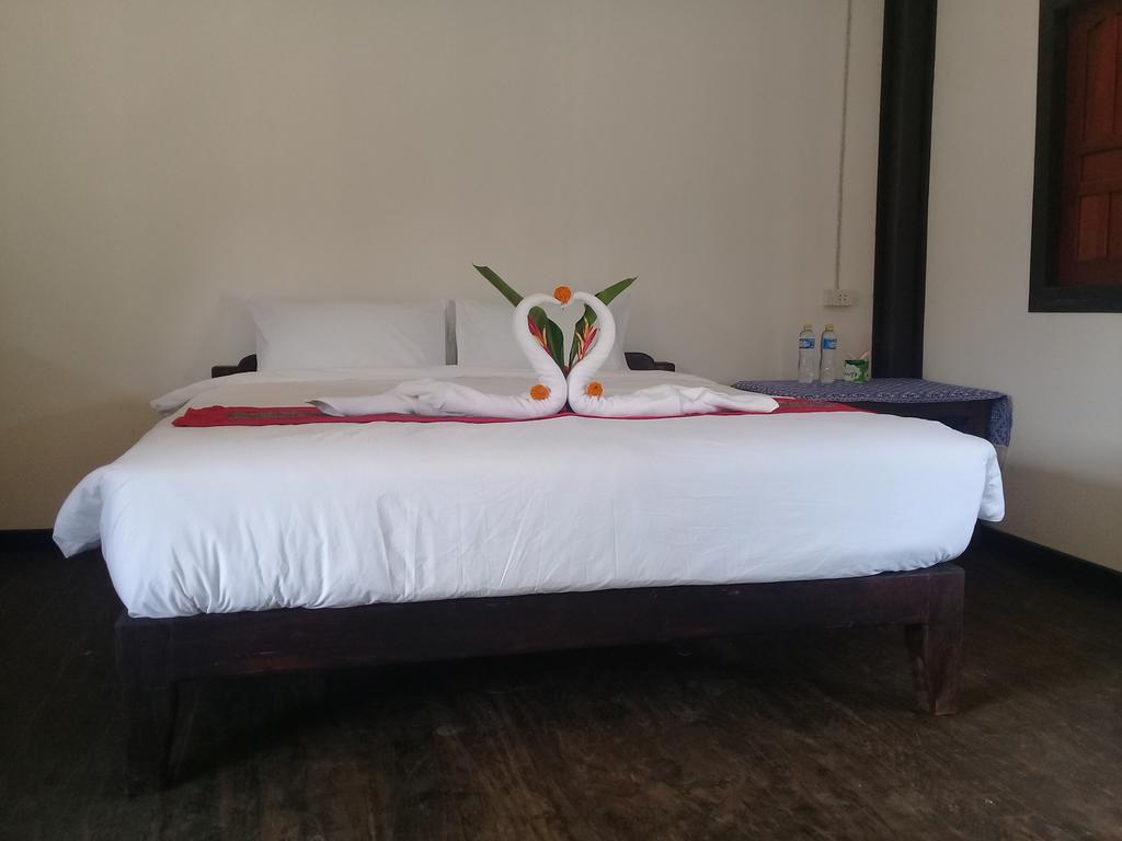 Thongdam Guesthouse Ban O Экстерьер фото